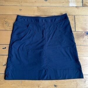 Lucy black skirt small